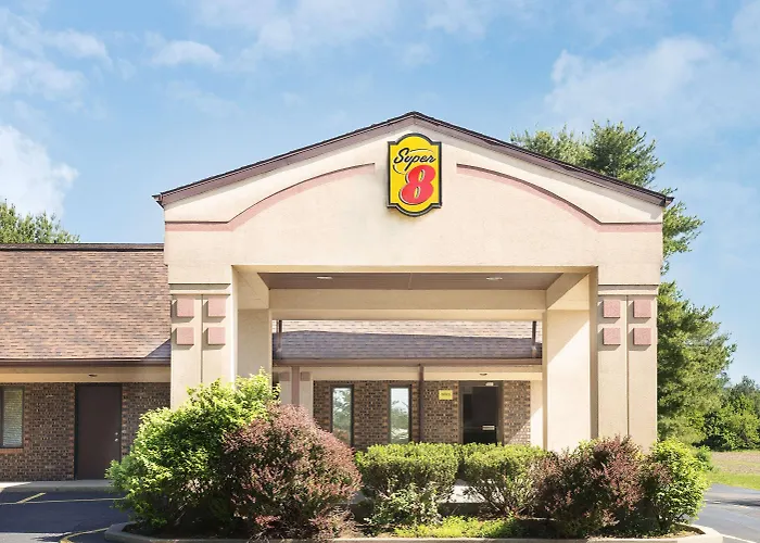 Super 8 By Wyndham Taylorville Il