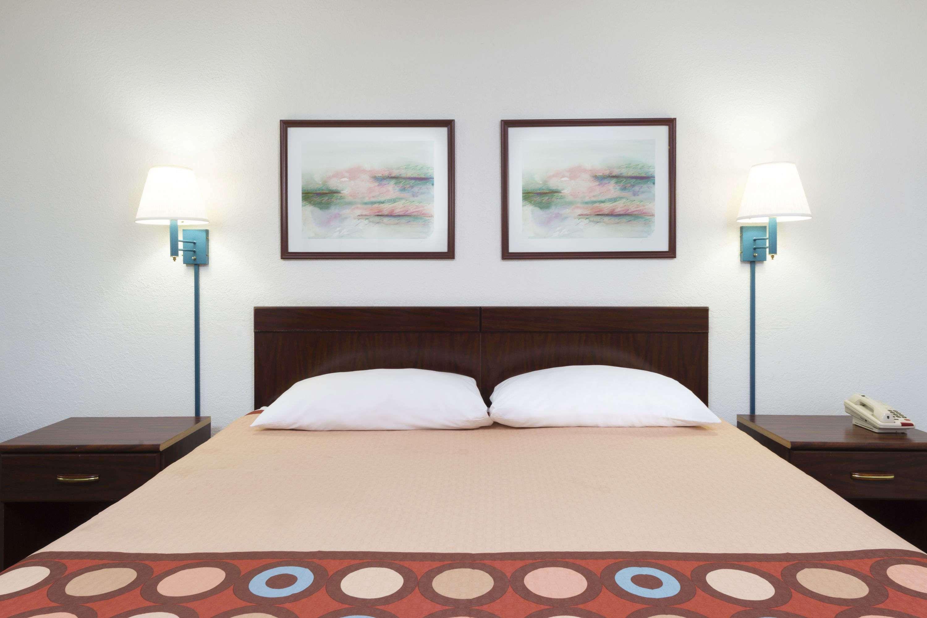 Super 8 By Wyndham Il Hotel Taylorville
